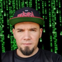 Lukasz Kawecki Email