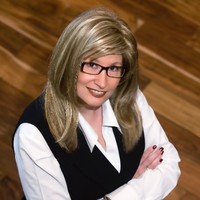 Dee Wyrick Email & Phone Number