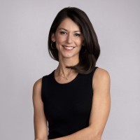 Maven Communications Employee Rebecca Devine's profile photo