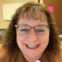 Kentro Employee Roxanne Peterson's profile photo