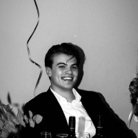 Thomas van Gils Email