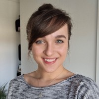 Lorna Fox Email & Phone Number