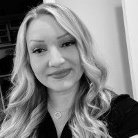 Heartland Dental Group Employee Jennifer Staton's profile photo