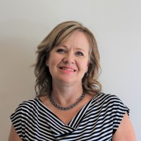 Lisa Hutchinson Email