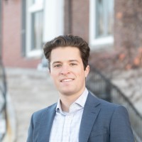 Wells Fargo Employee Henry Oswald's profile photo
