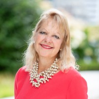 Email e telefono di Nancy Paridy