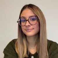 Florame Employee Emma Auriac's profile photo
