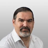 Email e telefono di Keith Benson