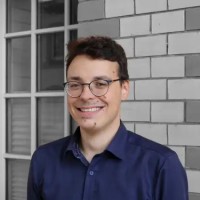 Felix Weyrich Email