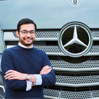 Daimler Truck Financial Services GmbH Employee Devashish Deshpande's profile photo