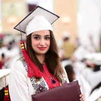 Nida Farrukh Email
