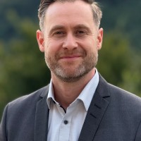 Nicolas Buchta Email