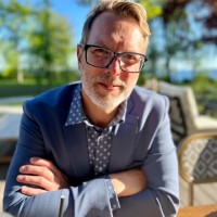 Robert Svensson Email