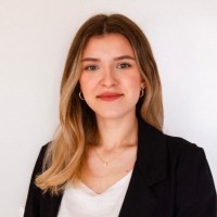Charlie works Employee Florencia Lucia Leon Salvatierra's profile photo