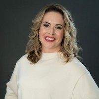 Fempowered Employee Erin Michael's profile photo