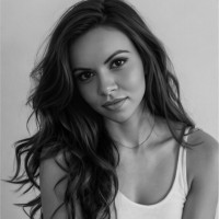 Sofia Aguirre Email & Phone Number
