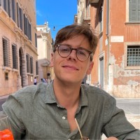 AML Group Employee Simon Schwarz's profile photo