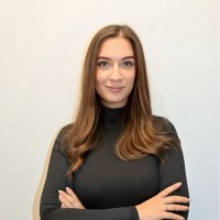 Szandra Nagy Email