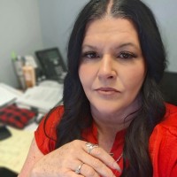 Carla Kennelly Email & Phone Number