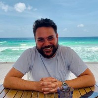 Raffael Sarracini Email & Phone Number