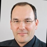 Christoph Hauri Email