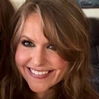 Alexandra Dunbar-Fernández Email & Phone Number