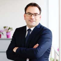 Anton Dippel Email
