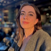 Pelinsu Kalkan Email