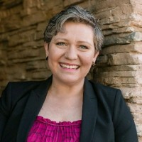 Elizabeth Moronta Email & Phone Number