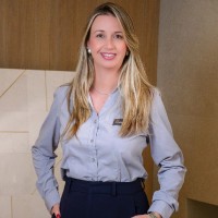 Hellen Alves Email