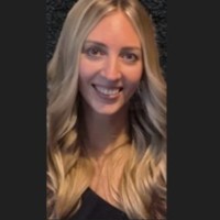 HeyLight AG Employee Lindsay Syed's profile photo
