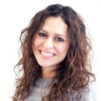 Mariana Ruelas Email