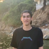 More IT Employee Şevket Muslugil's profile photo