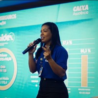 Flávia Mendonça Email