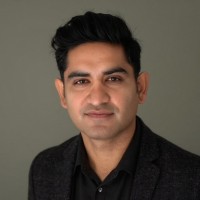 Email e telefono di Vikram Singh