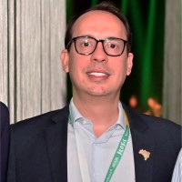Higino Vieira Email