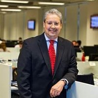 E-mail e número de telefone de Filiberto Ruiz