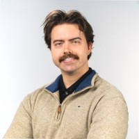 Dustin Vangsnes Email