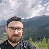 Sebastian Wiewiór Email