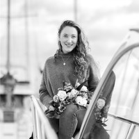 Ellie Brooke-Smith Email & Phone Number
