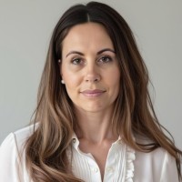 Jacqui L. Email & Phone Number