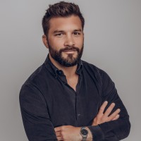 Kevin Kähny Email