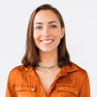 E-mail e número de telefone de Olivia French