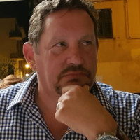 Hugo Bertels Email