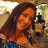 JL Closets Employee Sarah Manev's profile photo