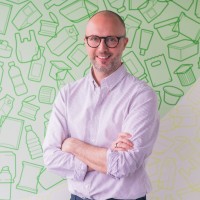Niko Vanhaelen Email
