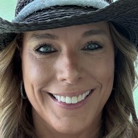 H&D Distributors, Inc Employee Dora Moran's profile photo
