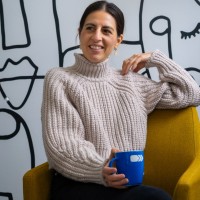 Christina Höfner Email