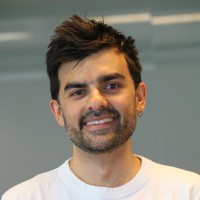 Tom Fernandes Email