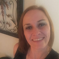 Sysco Employee April Hull's profile photo